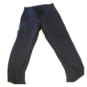 Lululemon capris